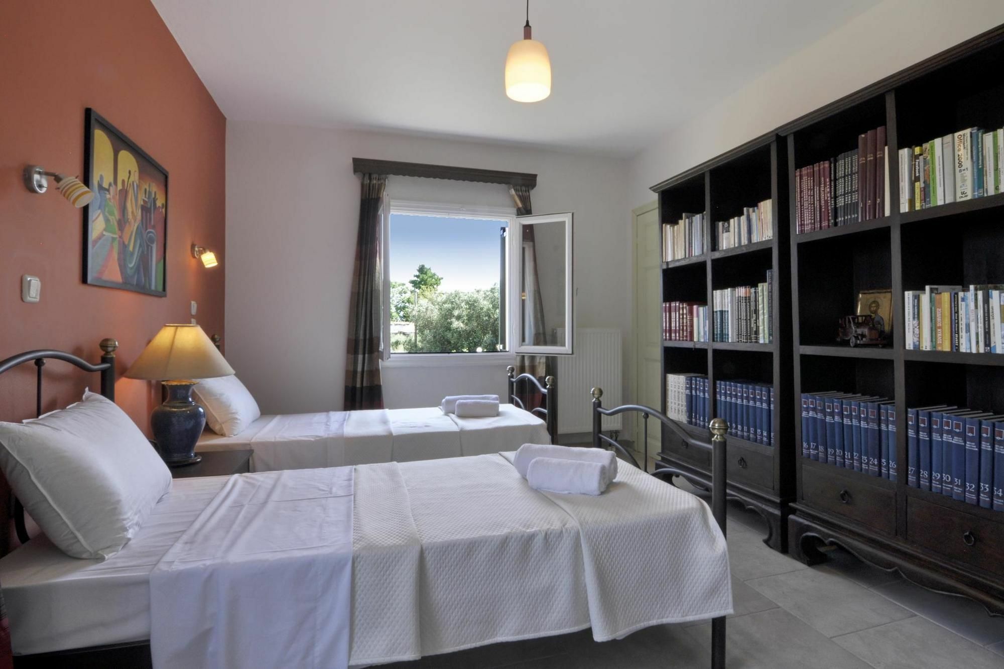 Villa Jazz Rock With Large Private Pool Gouvia Ngoại thất bức ảnh